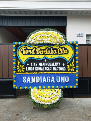 Papan Bunga Duka di Paringin Selatan