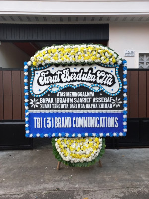 Papan Bunga Duka di Paringin Selatan